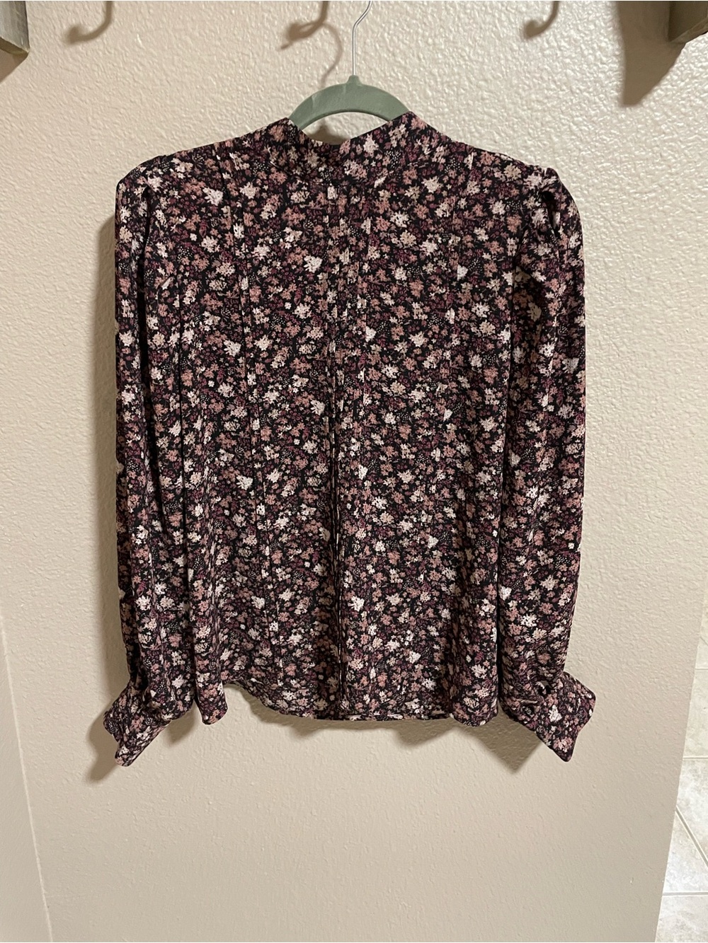 CeCe Floral Long-Sleeve Blouse